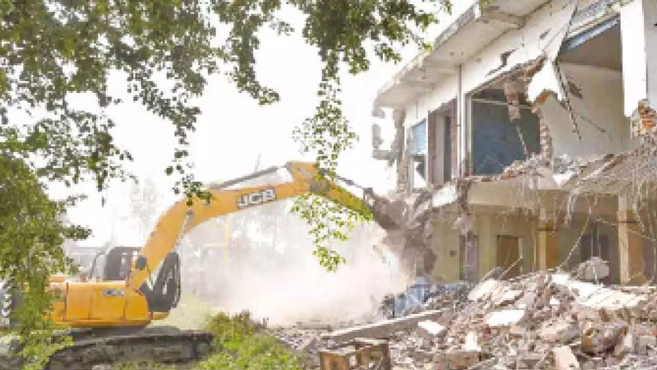 Opposition raises Delhi bulldozer action in Parl