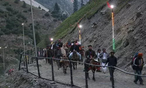 Over 3.42 pilgrims had Darshan in 21 days, Amarnath Yatra to cross officially expected 3.5-lakh mark today
