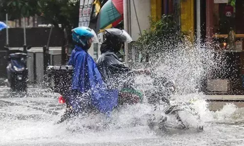 Philippines hit by heavy rains, severe flooding amid series of storms