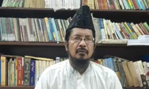 Dimple Yadav faces backlash over mosque visit, Muslim cleric demands apology