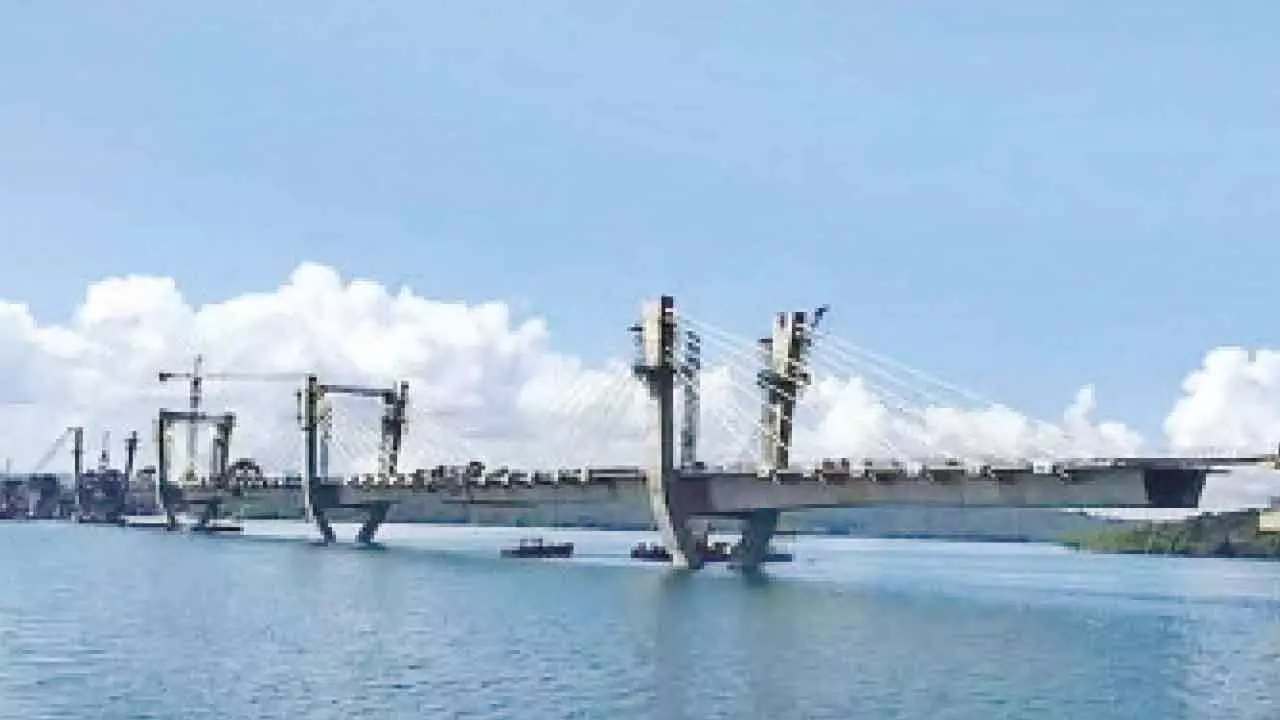 Sigandur bridge boosts pilgrimage but throws up a host of issues Sigandur bridge boosts pilgrimage but throws up a host of issues