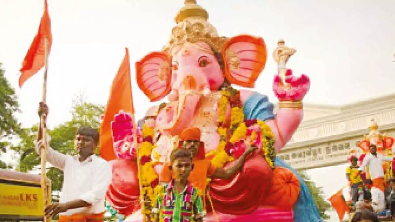 Khandre orders crackdown on POP idol sales