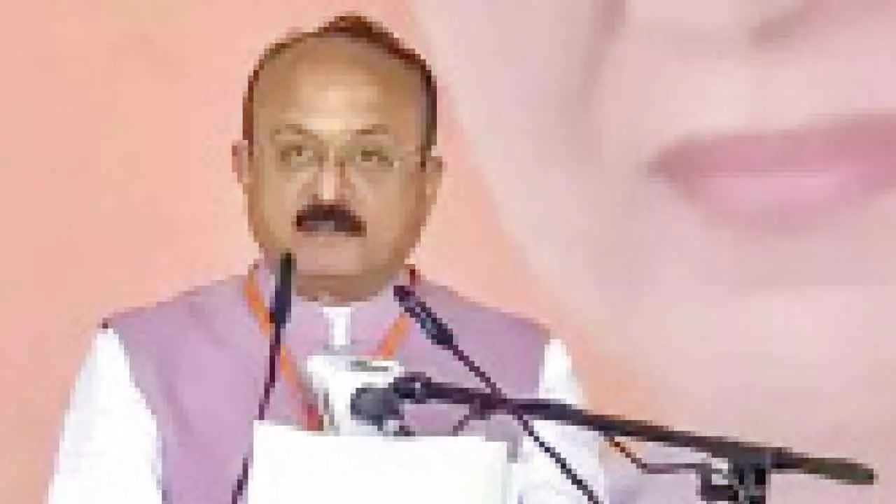 Sood attends orientation at school in Chirag Delhi Sood attends orientation at school in Chirag Delhi