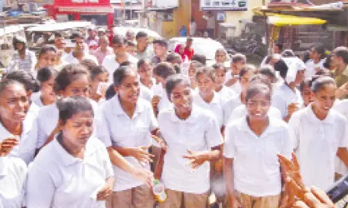 Protest by women police constable recruits: UP govt suspends two   officials for lax supervision