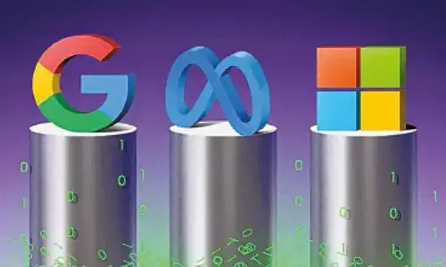 Trump tells tech giants to stop hiring, building in India