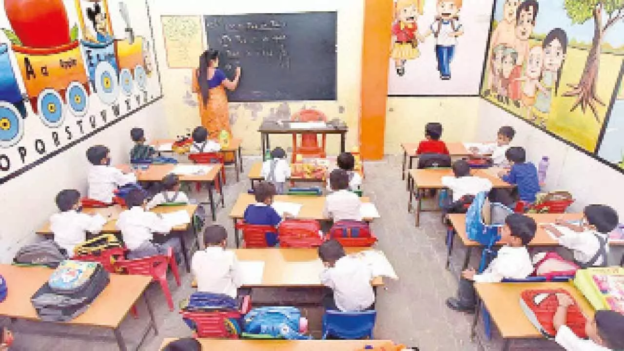 Private unaided institutions: Govt forms expert panel to revise fee parameters Private unaided institutions: Govt forms expert panel to revise fee parameters