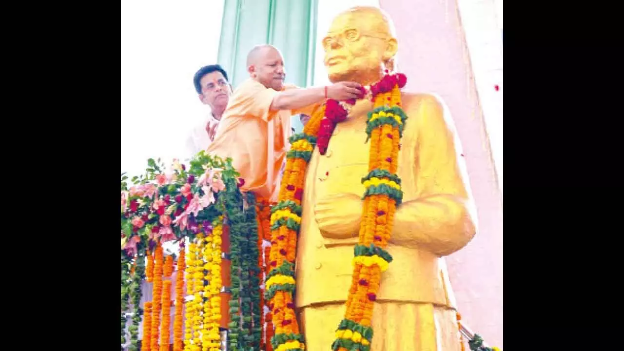 Yogi unveils JP’s statue, 30-bed hospital at PAC campus in Gorakhpur