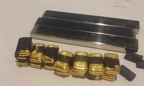 Gold smuggling bid foiled at Bengaluru airport