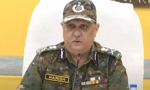 Naxalite couple surrenders before DGP