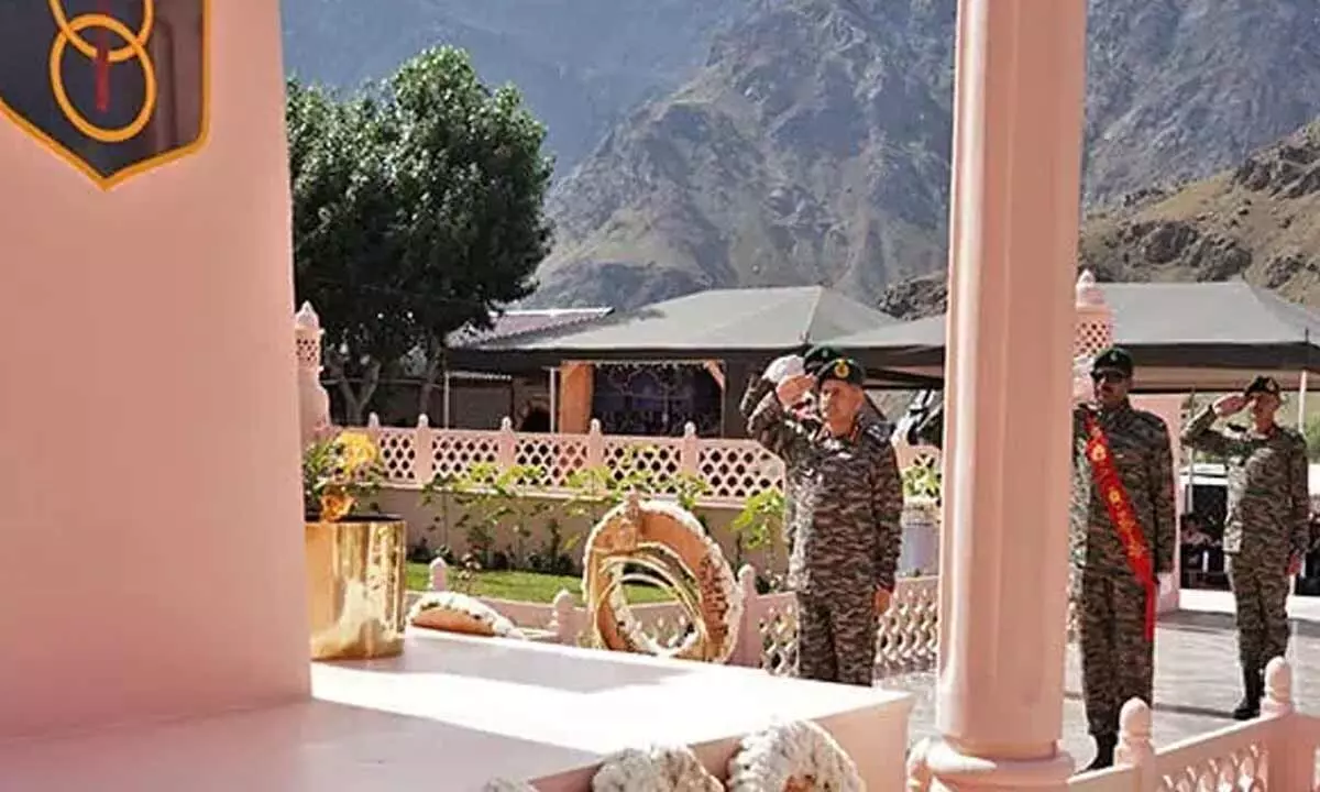 Indian Army commemorates 26th Kargil Vijay Diwas Indian Army commemorates 26th Kargil Vijay Diwas