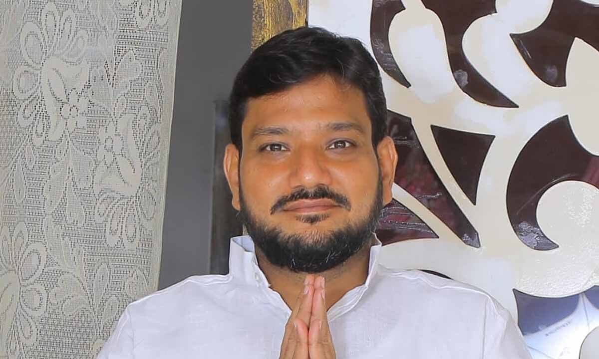 Guntur East MLA Visits Ward 9 for Campaign