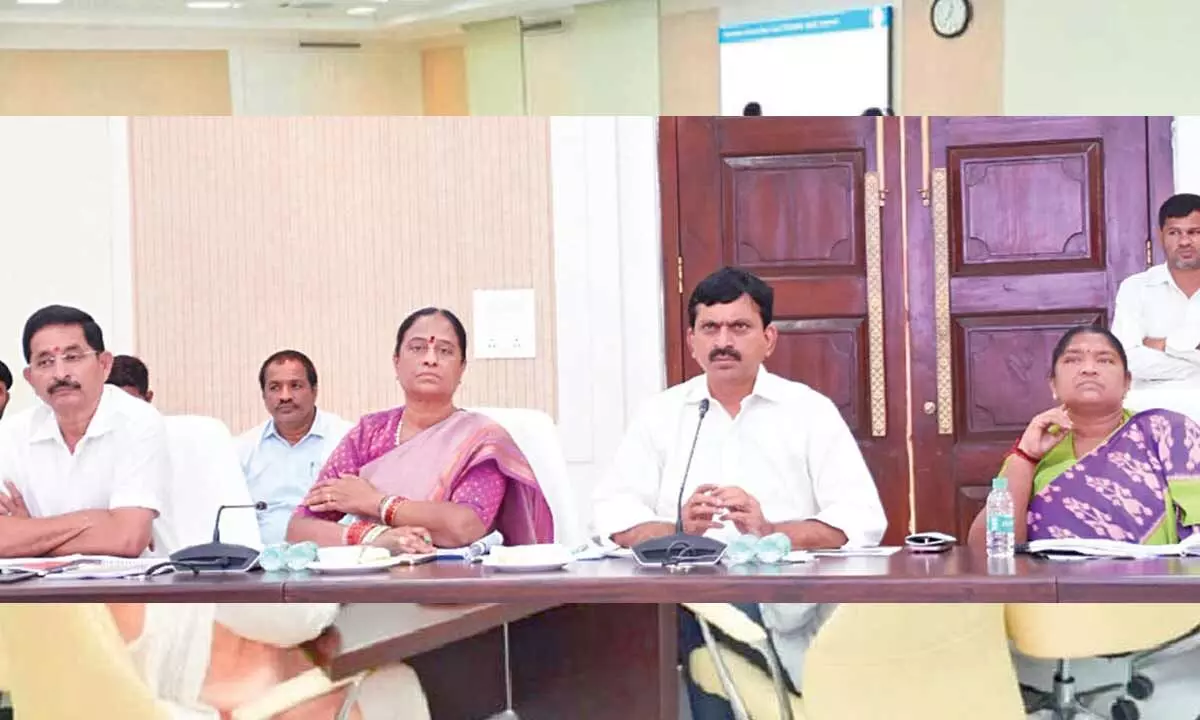 Govt pushes mega infra projects in Warangal