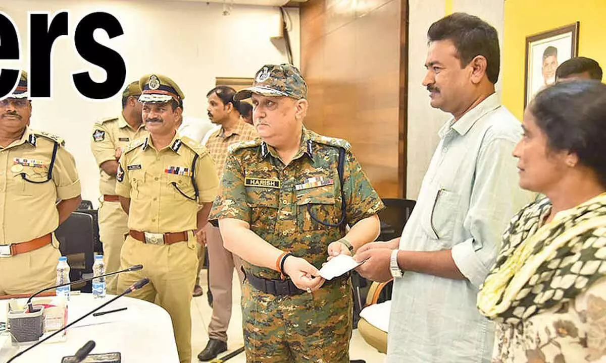 Two senior Maoist leaders surrender before DGP Two senior Maoist leaders surrender before DGP