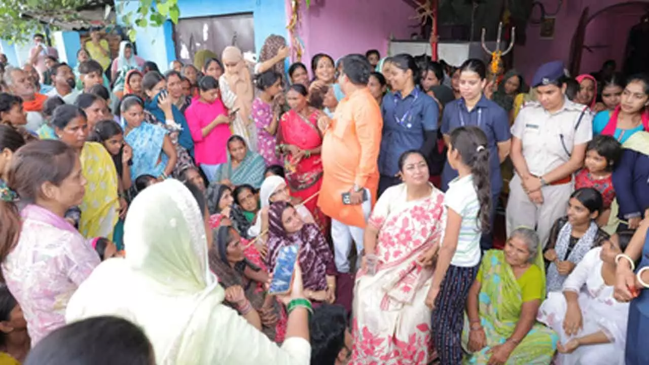 Delhi CM slams AAP leaders for spreading rumours on slum demolitions Delhi CM slams AAP leaders for spreading rumours on slum demolitions