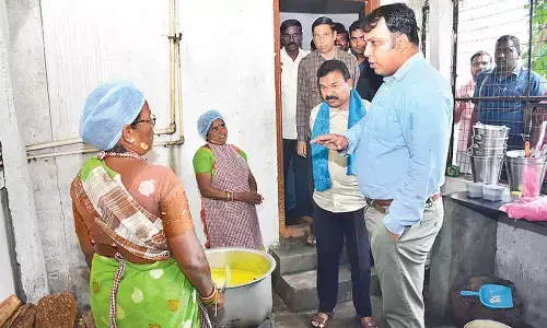 Edn key to eradicating poverty: Collector