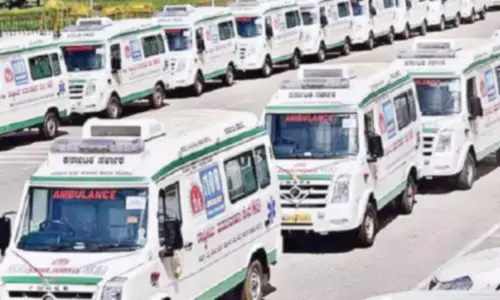 Ambulance workers warn of strike from August 1