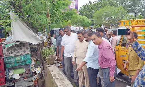 Minister directs widening of outfall drains in Vijayawada
