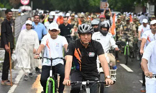 Sports Min Mandaviya leads ‘Sundays on Cycle’ honouring Kargil heroes