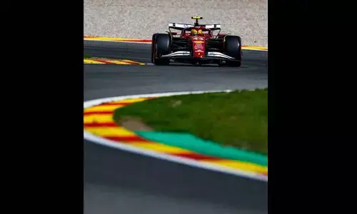 Hamilton to start Belgian GP from pit lane after power unit change