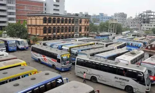 Bangladesh: Transport bodies threaten 72-hour strike over Road Act, vehicle policy
