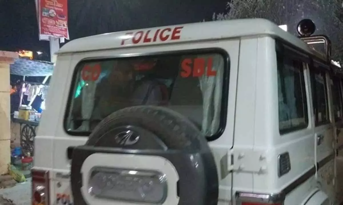 Cops rescue tribal youth attempting suicide Cops rescue tribal youth attempting suicide