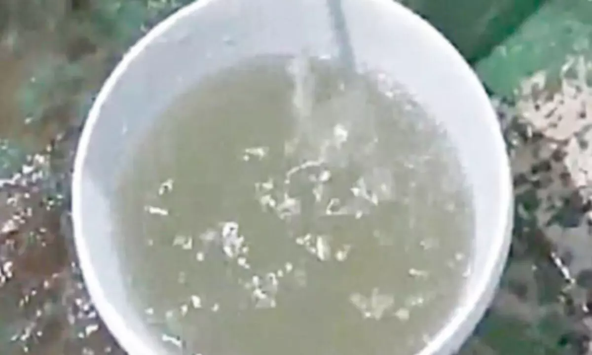 Old City denizens cry foul over polluted drinking water supply Old City denizens cry foul over polluted drinking water supply