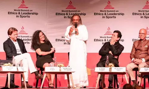 Gurudev Sri Sri Ravi Shankar Leads Global Dialogue at The WFEBs 7th World Summit on Ethics and Leadership in Sports