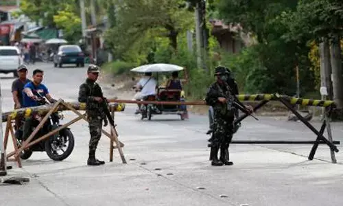 Philippines urges Filipinos in Cambodia, Thailand to keep calm as efforts to resolve conflict continue