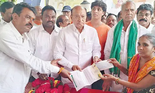 CMRF cheques distributed to 33 beneficiaries