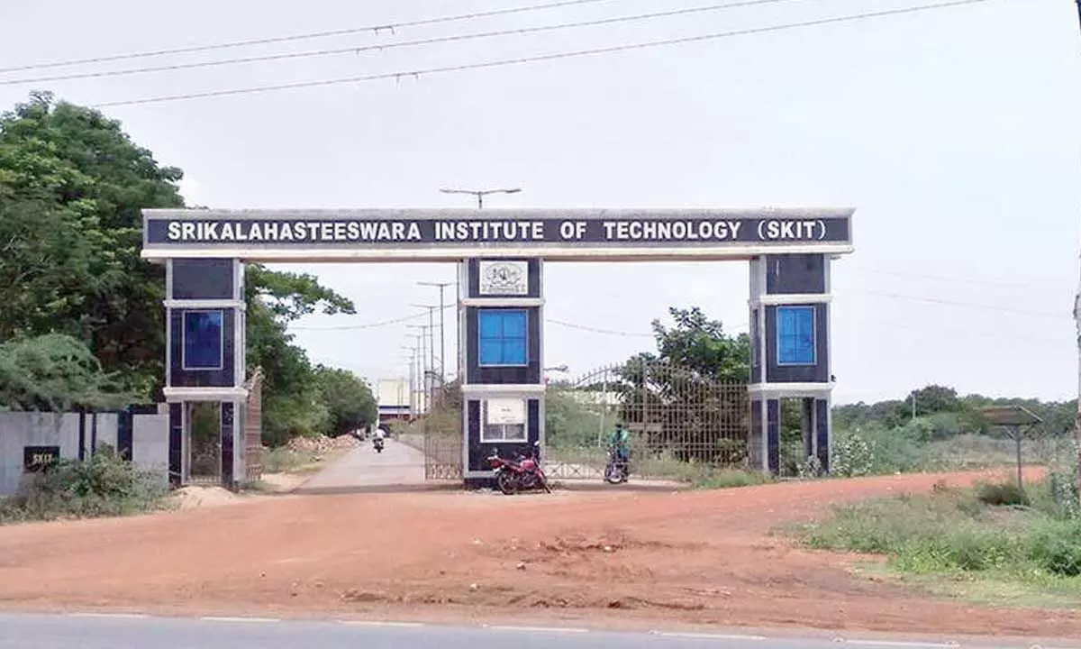 SKIT’s revival opens new doors for tech students in Srikalahasti SKIT’s revival opens new doors for tech students in Srikalahasti