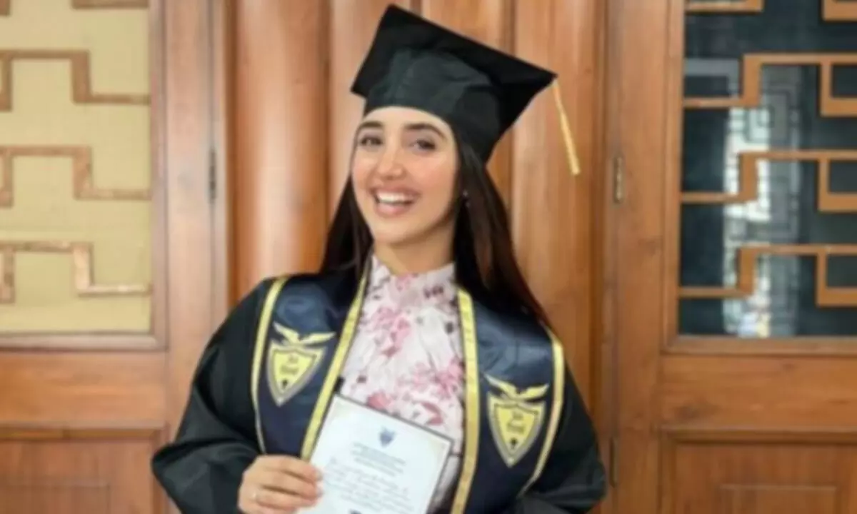Ashnoor Kaur celebrates her convocation, says her college journey shaped ‘who she is today’ Ashnoor Kaur celebrates her convocation, says her college journey shaped ‘who she is today’