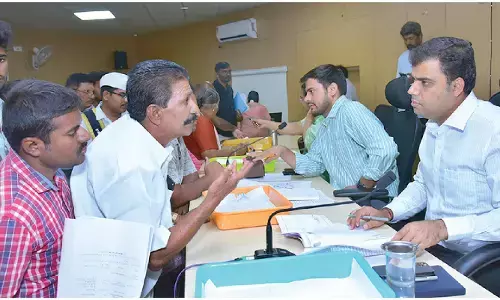 Ensure prompt redressal of public grievances, officials told