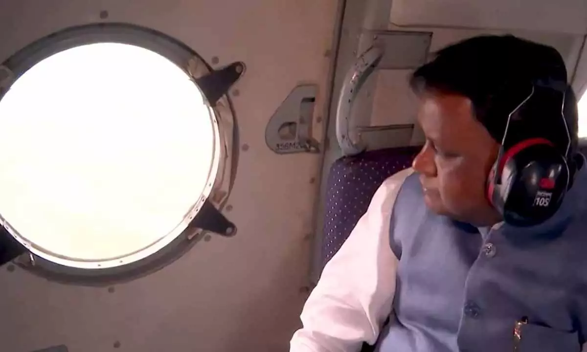 Majhi conducts aerial survey of flood-hit areas