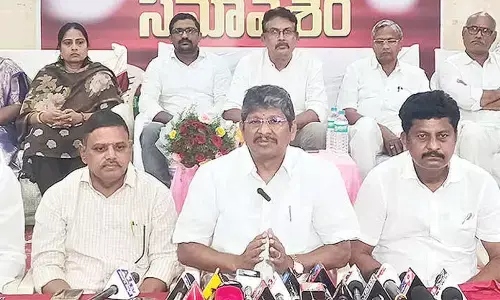 AP JAC chief accuses govt of betraying employees
