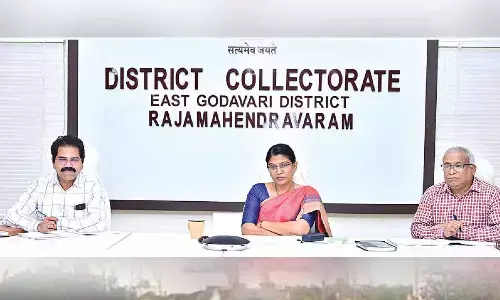 Collector stresses prompt action on Annadata Sukhibhava grievances