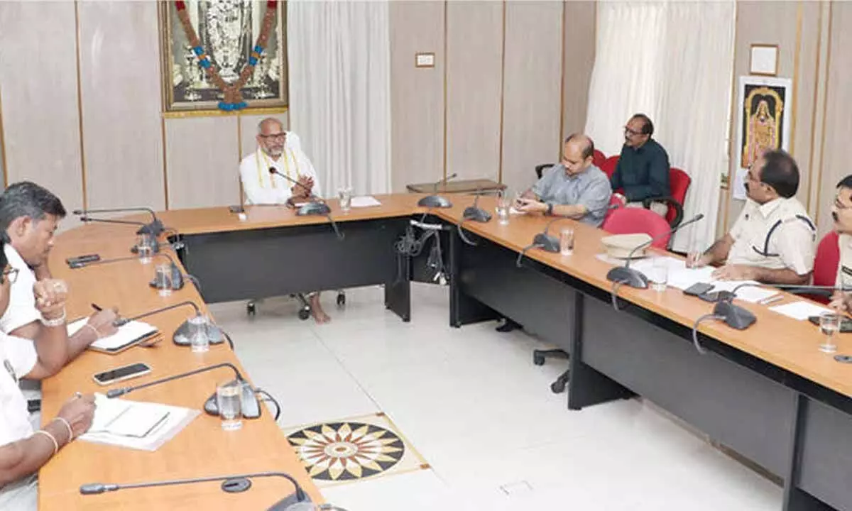 Addl EO seeks policy document on rising traffic on ghat road Addl EO seeks policy document on rising traffic on ghat road