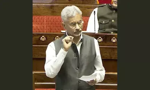 Kaan Kholke Sun Le... No third-party role in Pak ceasefire: EAM in RS