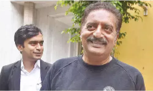 ED grills Prakash Raj for 5 hours