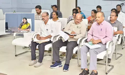 Officials told to focus on boosting revenue sources