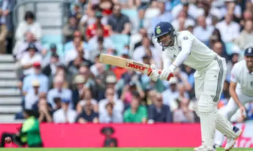 5th Test: Rain forces early lunch at The Oval after India reach 72/2 against England