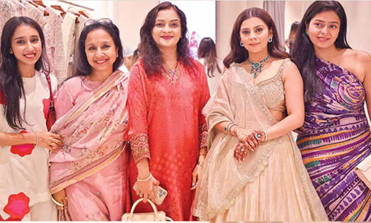 Ridhi Mehra Unveils ‘Becoming Her’ Bridal Collection in Hyderabad Ridhi Mehra Unveils ‘Becoming Her’ Bridal Collection in Hyderabad