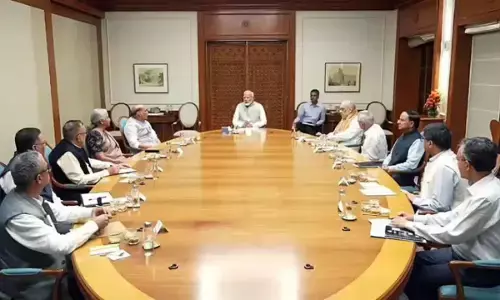 Cabinet okays Rs 2K cr grant to boost coop sector