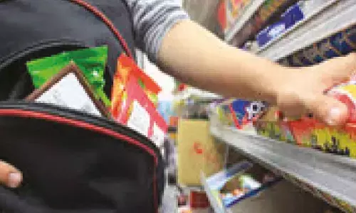 Youth held for stealing Rs 8 lakh from shop