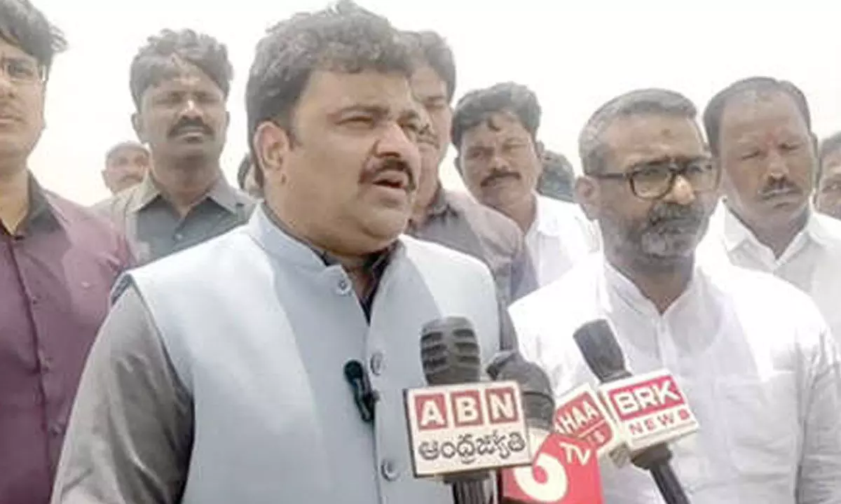 Govt striving for industrial growth via Orvakal hub: Collector Govt striving for industrial growth via Orvakal hub: Collector