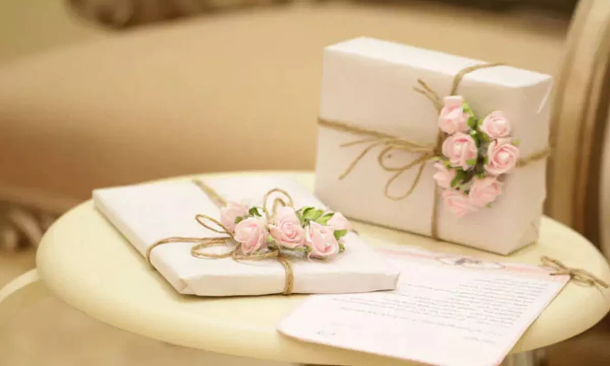 Oops, You Forgot? Here Are 5 Last-Minute Friendship Day Gifts That Still Slap Oops, You Forgot? Here Are 5 Last-Minute Friendship Day Gifts That Still Slap