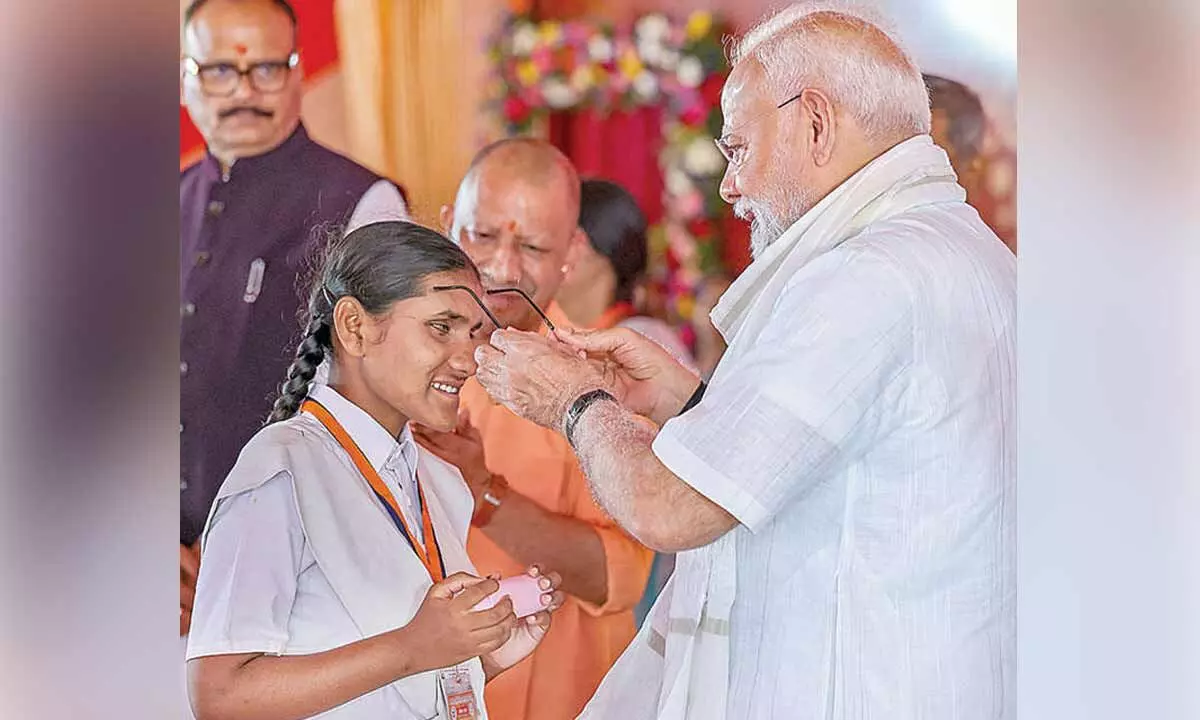 Modis Swadeshi push amid global uncertainty