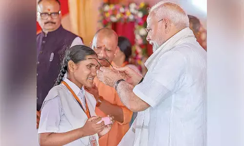 Modis Swadeshi push amid global uncertainty