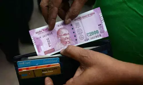 Customs officer nabbed taking Rs 10 lakh bribe in Mumbai