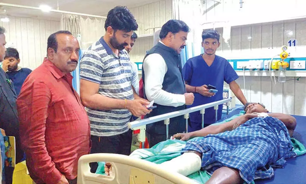 6 migrant workers killed in Bapatla quarry accident