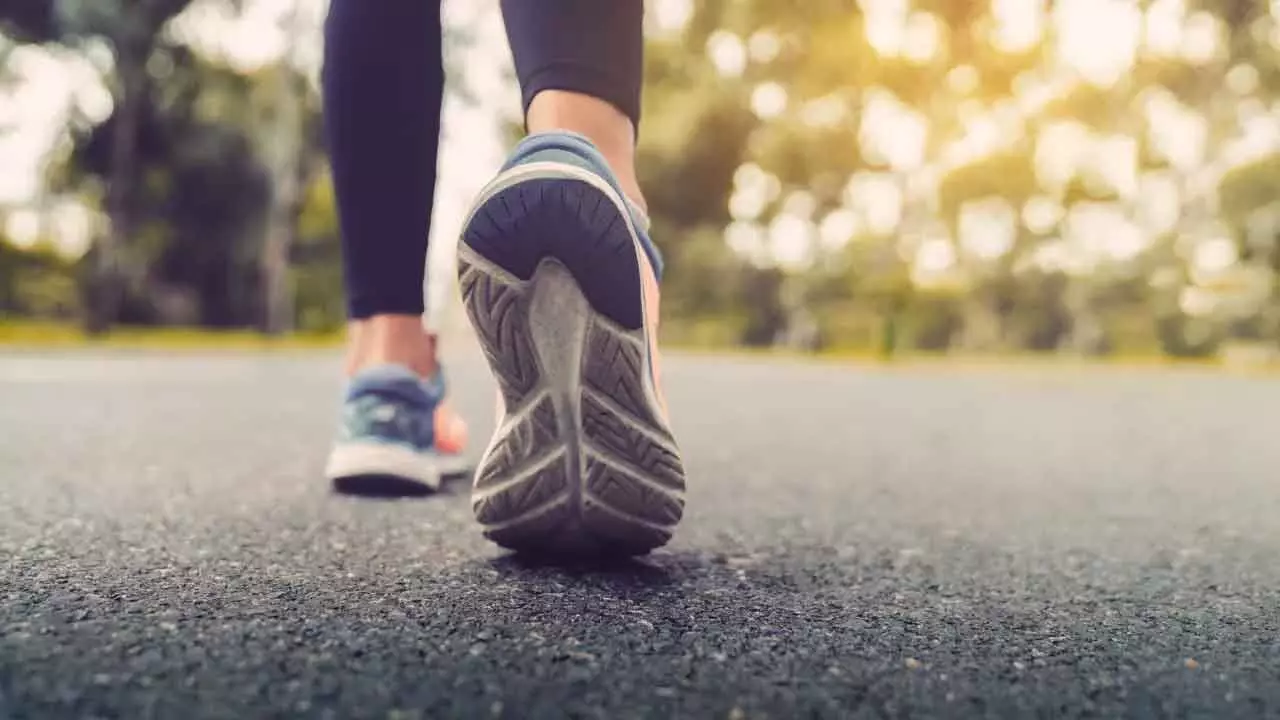 The Structured Walking Routine That’s Helping People Lose Weight and Build Endurance The Structured Walking Routine That’s Helping People Lose Weight and Build Endurance